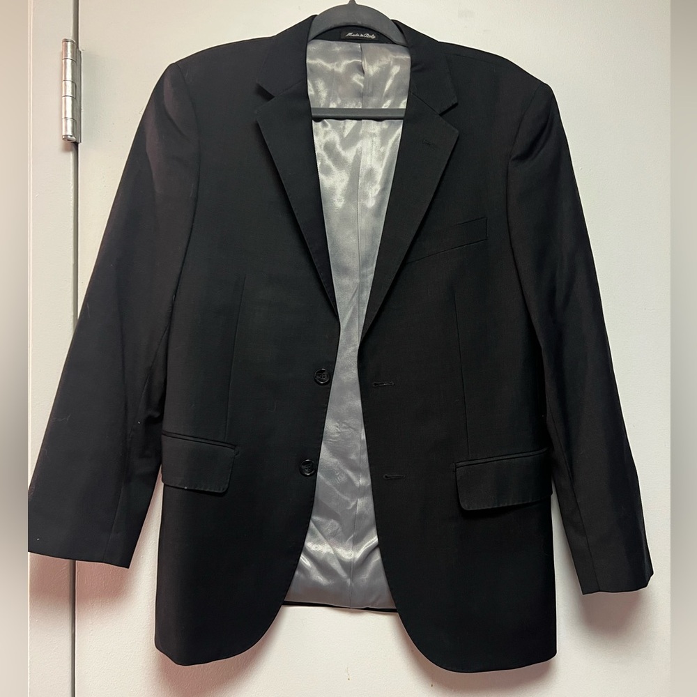 Italian made medium blazer. Grey